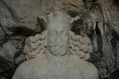 Bishapur, Cave of Shapur I: Statue of the king Cave, King, Portrait, Sculpture
Date: CE_0241-CE_0272
Category: Persia
Institution:
Place of discovery: Bishapur