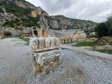 Myra theatre