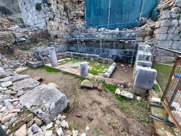 Theater fountain