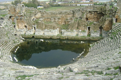 Perge Theater