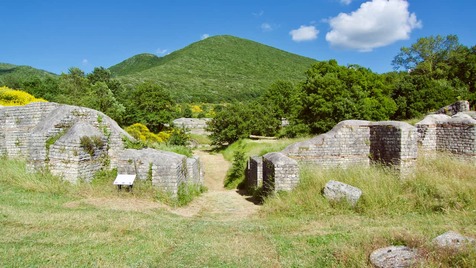 Amphitheatre, Carsulae Photo June 2010.