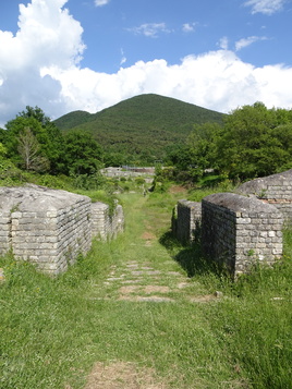 Carsulae - amphitheater