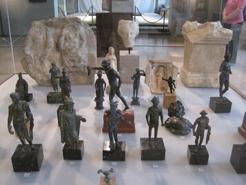 Archéologie au Musée des Beaux-Arts de Besançon Archéologie au Musée des Beaux-Arts de Besançon