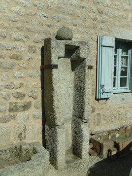 Sarcophage à Issoudun-Létrieix
