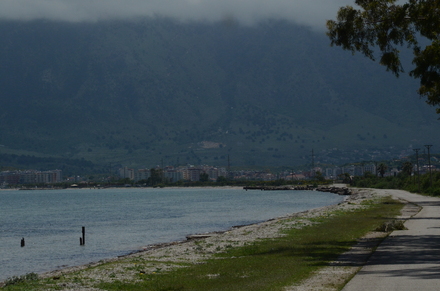 Oricum, Bay