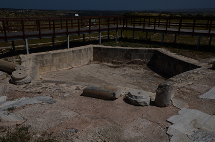 Kourion, Public baths, hexagonal swimming basin of the frigidarium