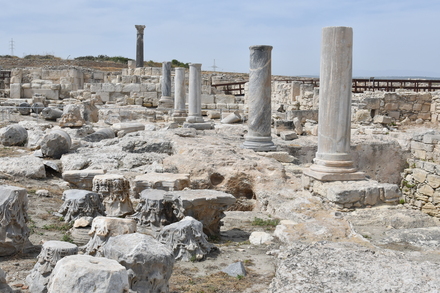 Kourion, Roman agora, Columns and Corinthian capitals upsidedown