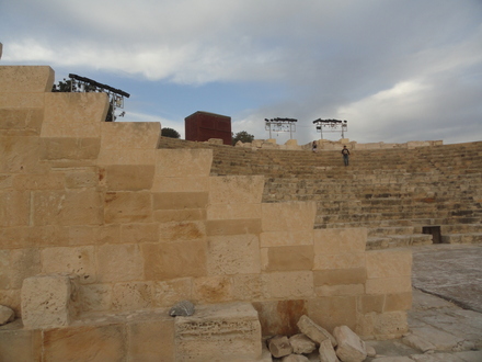 Kourion, Theater, Cavea with seats and wall