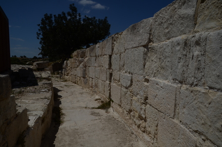 Kourion, Theater, Top ring, inside