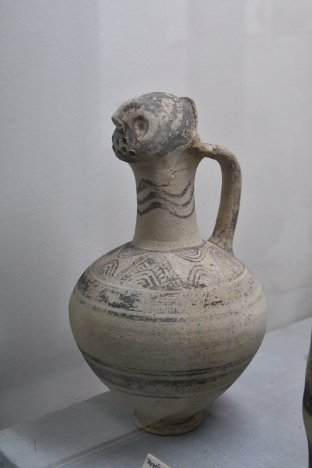Old Paphos, Skales, Early geometric pottery