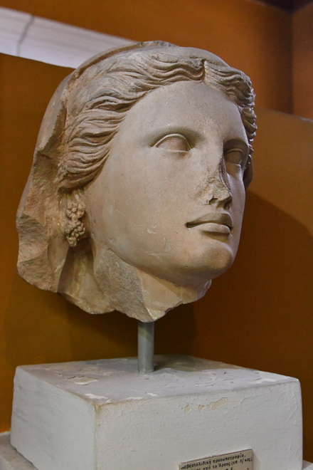 Arsos, Portrait of a woman