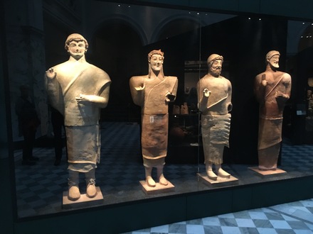 Mersinaki, Terracotta statues of bearded man