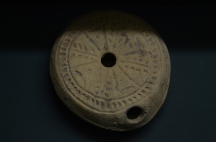 Terracotta lamp found-flat