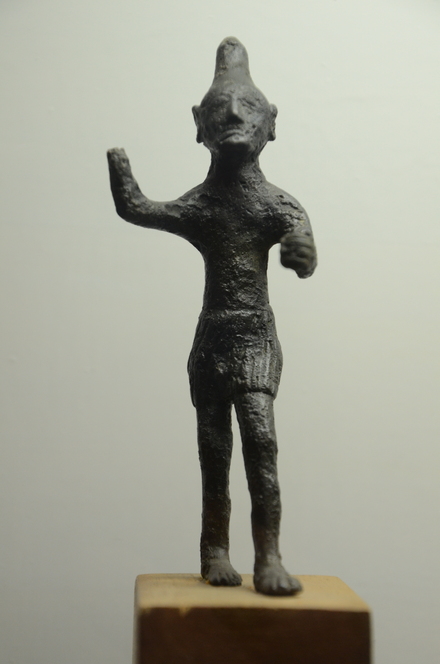 Bronze Archaic statuette of a smithing god