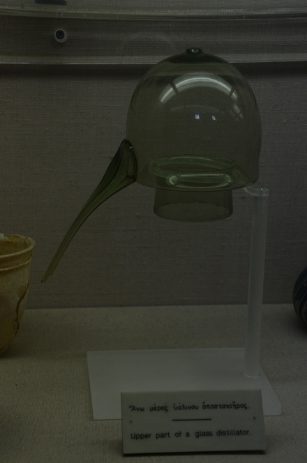 Upper part of a glass distillator
