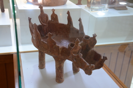 Early bronze III grape treading model