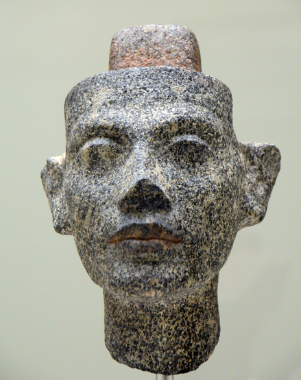 Amarna, Head of queen Nefretite