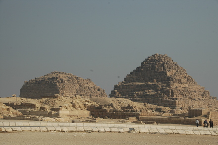 Giza, Queens' Pyramids