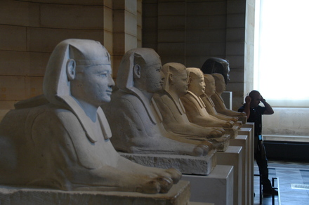 Saqqara, Serapeum, Sphinxes