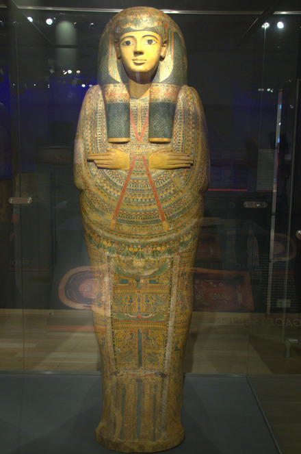 Deir el-Bahari, Bab el-Gasus cache, Sarcophagus of Djedmut, Lid