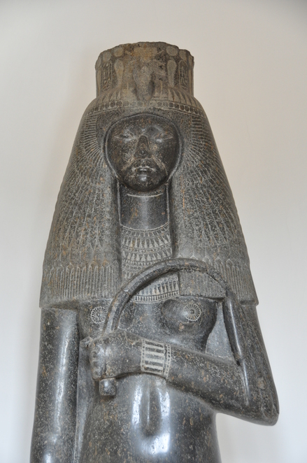 Thebes, Ramesseum, Statue of Queen Tuya (mother of Ramesses II)