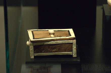 Wooden box