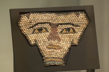 Funerary mask made of beads