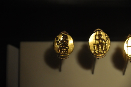 Ring-seal with Zeus-Amun