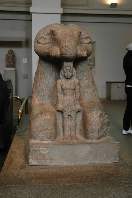 Ram with statue of Taharqo