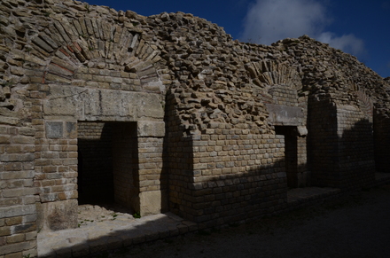 Grand, Exterior and entrances of amphitheater