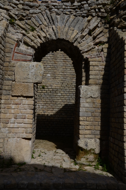 Grand, Former gate of amphitheater