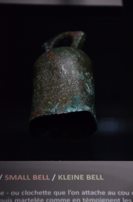 Grand, Little bell