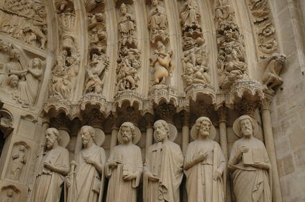 Paris, Portal of the Notre Dame, detail with saints