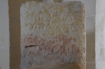 Reims, Milestone erected in the period of emperor Maximianus