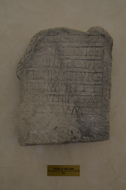 Reims, Tombstone for a couple