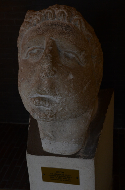 Reims, Head of Mercury