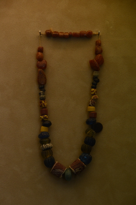 Reims, Merovingian necklace