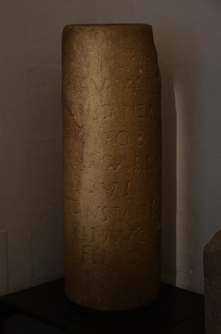 Strasbourg, Hautepierre, milestone 305-306 pr