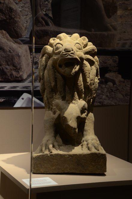 Strasbourg, Koenigshoffen, stone lion