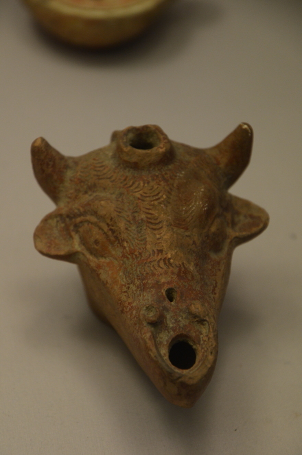 Strasbourg, Oil lamp cowhead-shaped