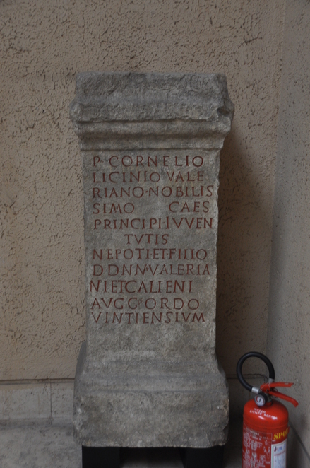 Vence, Inscription dedicated to Valerian by the senate of Vintium