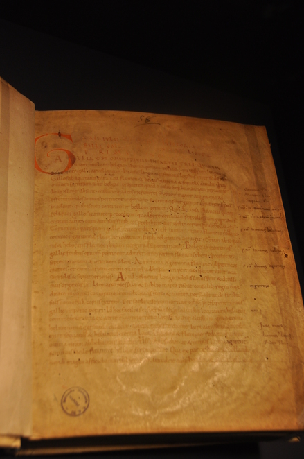First page of the Naples manuscript of Caesar's De Bello Gallico