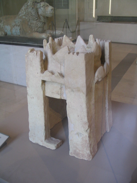 Dur Untaš, Model of a tower