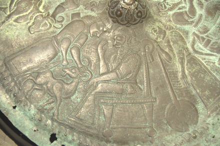 Luristan, Bronze disk
