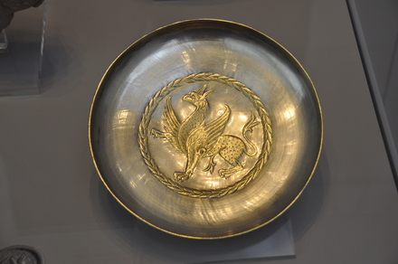 Chal Tarhan, Plate with a simurgh