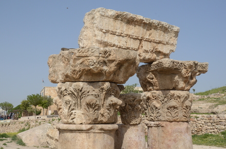 Amman, Citadel, Temple of Hercules, remains of capitals and frieze