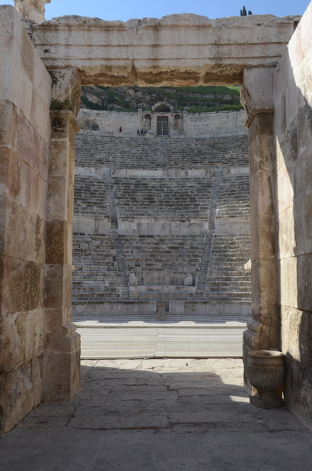 Amman, Theater, Entrance
