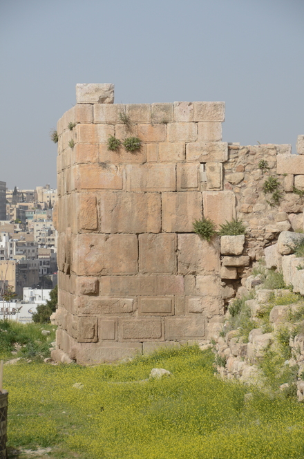Amman, Citadel, Fortification walls and tower