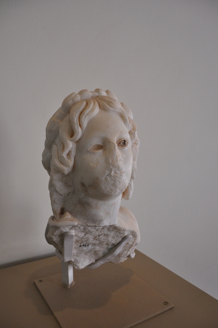 Petra, Head of a lady