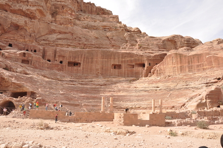 Petra, Theater